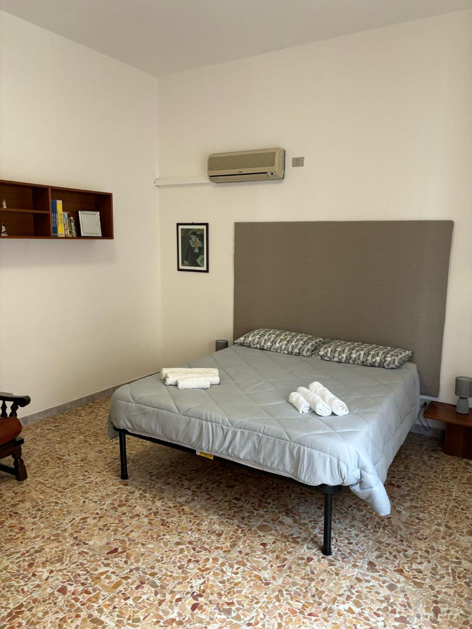 Pm 41 Via Ennio Porrino Guest House Alghero Exterior photo